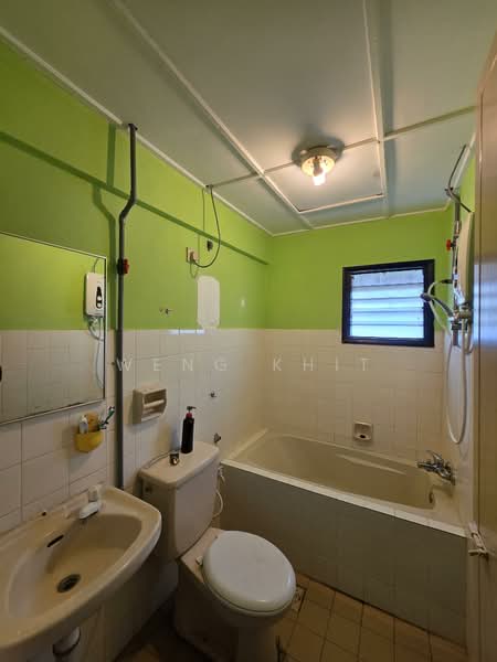 Sri Jelatek untuk Untuk Dijual - RM 410,000, Feb 2026 - Bathroom - PropertyGuru.com.my