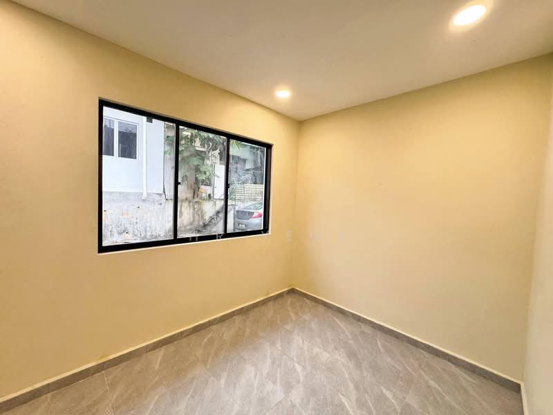 1-storey Terraced House for Sale in Taman Flora Heights (Pasir Gudang) - HR Yeoh - Interior - PropertyGuru.com.my