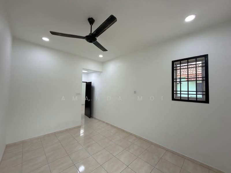 1.5-storey Terraced House for Sale in Taman Pulai Utama (Skudai) - Amanda Moi - Interior - PropertyGuru.com.my