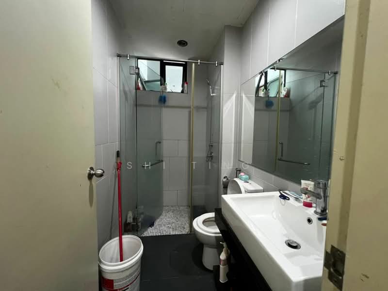 Apartment for Sale at Impiana - Shi Ting - Bathroom - PropertyGuru.com.my