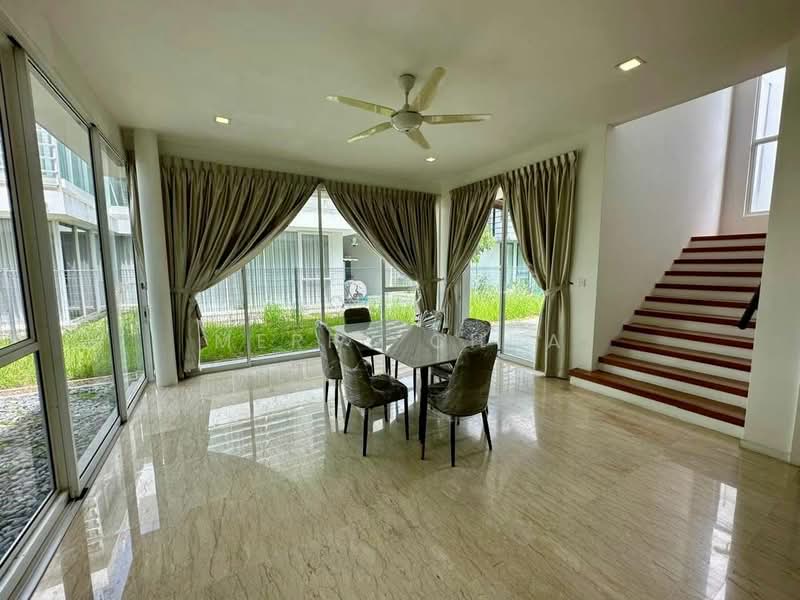 Semi-Detached House for Rent in Iskandar Puteri (Nusajaya) (Johor) - Merry Chua - Dining Room - PropertyGuru.com.my