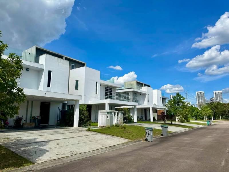 Semi-Detached House for Rent in Iskandar Puteri (Nusajaya) (Johor) - Merry Chua - Exterior - PropertyGuru.com.my
