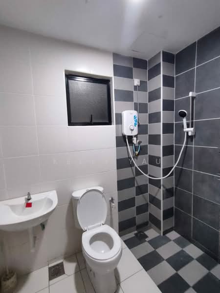 Condominium for Rent at Manhattan Condominium - Kelly Yau - Bathroom - PropertyGuru.com.my