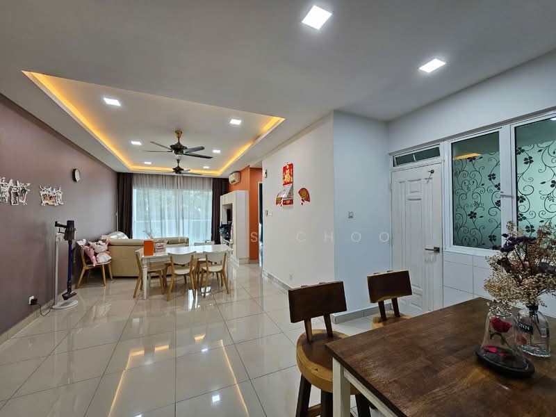 Condominium for Sale at Subang Parkhomes - Chris Choo - Living Room - PropertyGuru.com.my