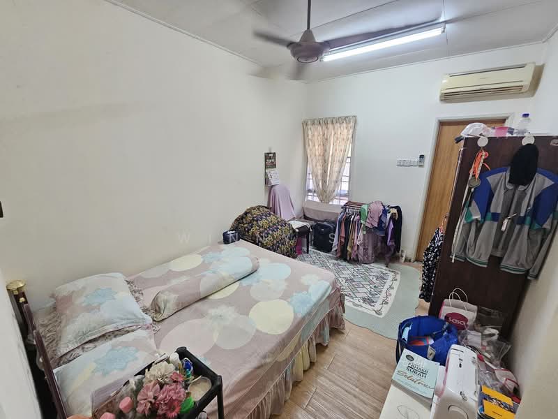 2-storey Terraced House for Sale in Bukit Jelutong (Shah Alam) - Winny Su - Bedroom - PropertyGuru.com.my