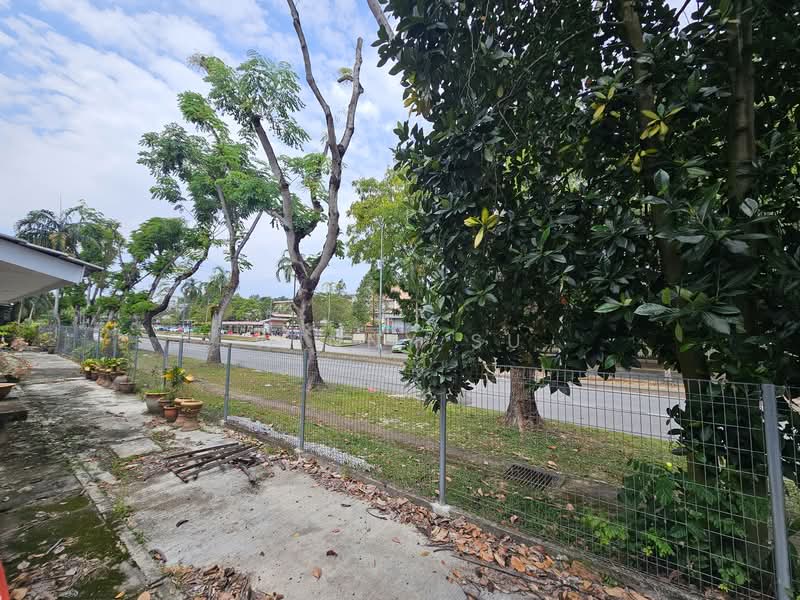 2-storey Terraced House for Sale in Bukit Jelutong (Shah Alam) - Winny Su - Exterior - PropertyGuru.com.my