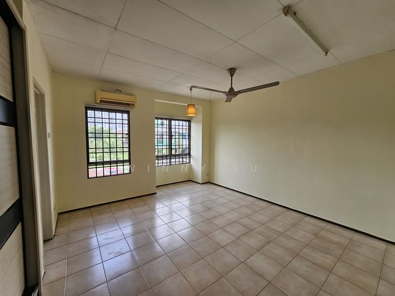 2-storey Terraced House for Sale in Bukit Jelutong (Shah Alam) - Winny Su - PropertyGuru.com.my