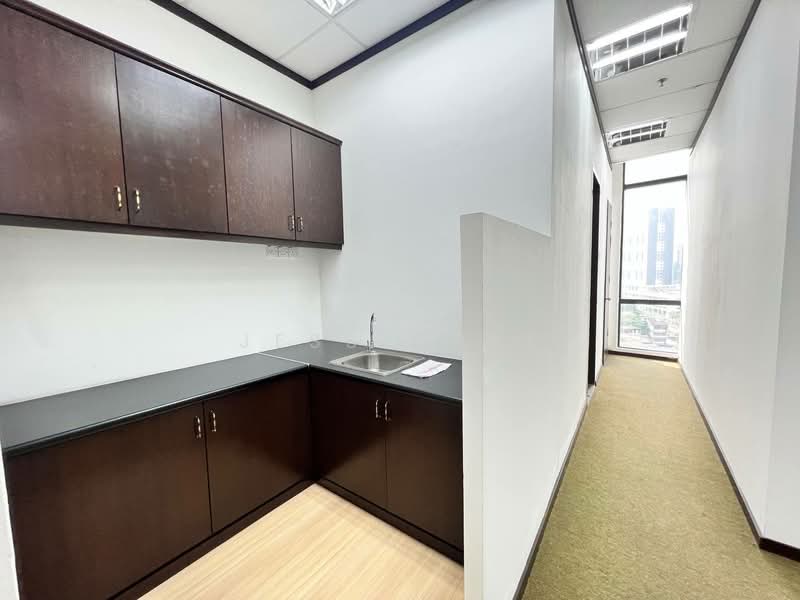Office for Rent in Bangsar Utama (Bangsar) - Jess Chye - Corridor - PropertyGuru.com.my