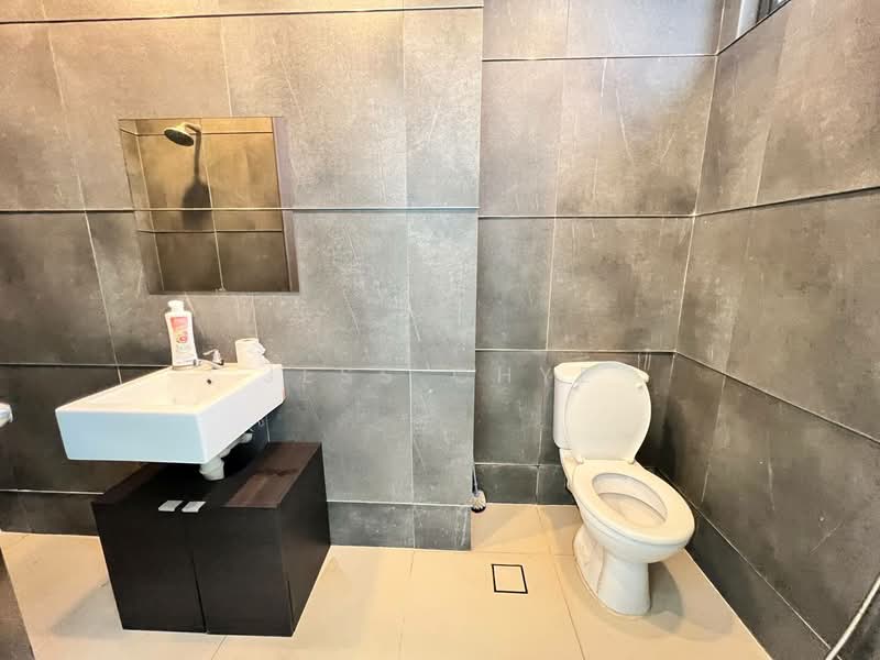 Office for Rent in Bangsar Utama (Bangsar) - Jess Chye - Bathroom - PropertyGuru.com.my