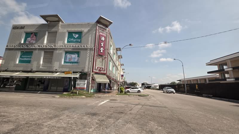 Shop / Office for Sale in Taman Daya (Johor Bahru) - Soon . - Exterior - PropertyGuru.com.my
