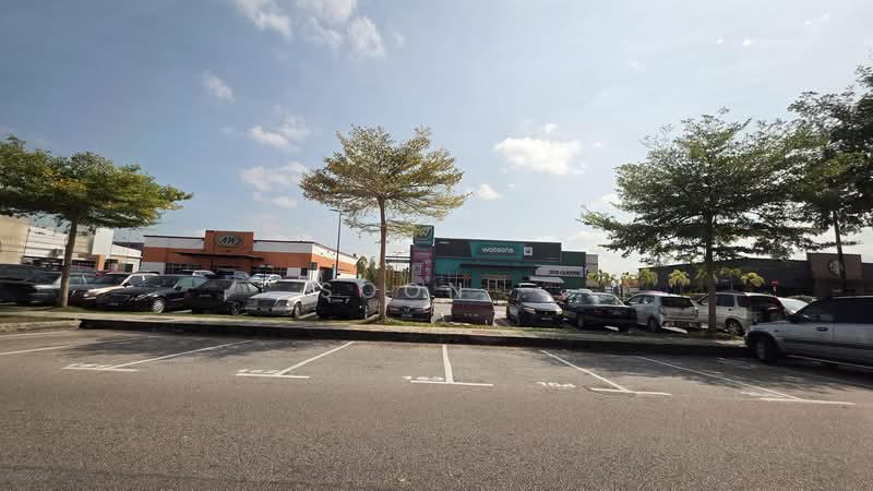 Shop / Office for Sale in Taman Daya (Johor Bahru) - Soon . - Exterior - PropertyGuru.com.my