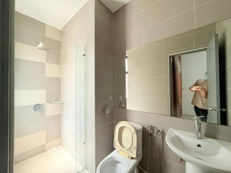 Cluster House for Sale in Skudai (Johor) - HR Yeoh - Bathroom - PropertyGuru.com.my