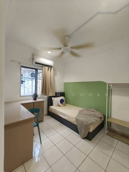 Bandar Sunway untuk Untuk Disewa - RM 700 /bulan, Mac 2026 - Bedroom - PropertyGuru.com.my