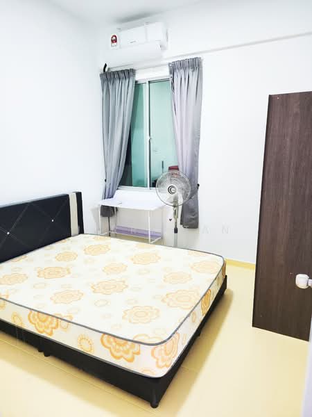 Condominium for Rent at The Golden Triangle Condominium - Jerry Tan - Bedroom - PropertyGuru.com.my