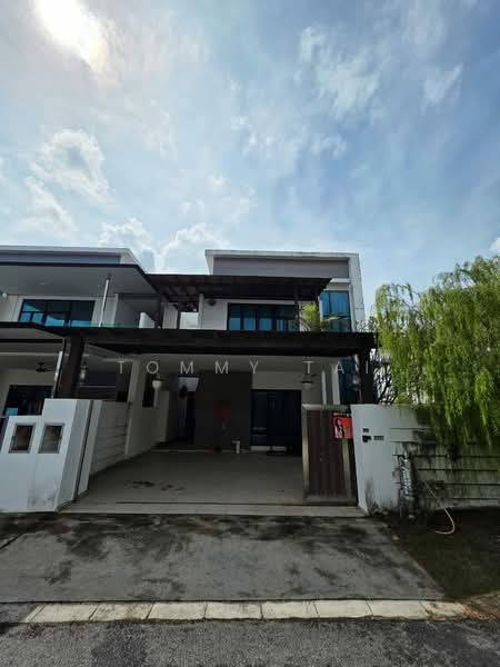 Semi-Detached House for Sale in Bukit Indah (Iskandar Puteri (Nusajaya)) - Tommy Tai - Exterior - PropertyGuru.com.my