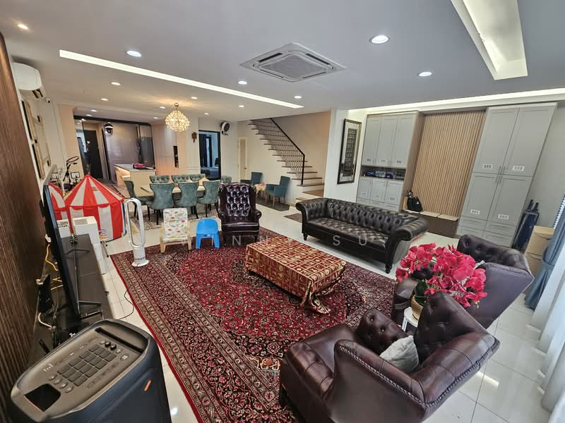 Bukit Jelutong untuk Untuk Dijual - RM 1,400,000, Mac 2026 - Living Room - PropertyGuru.com.my