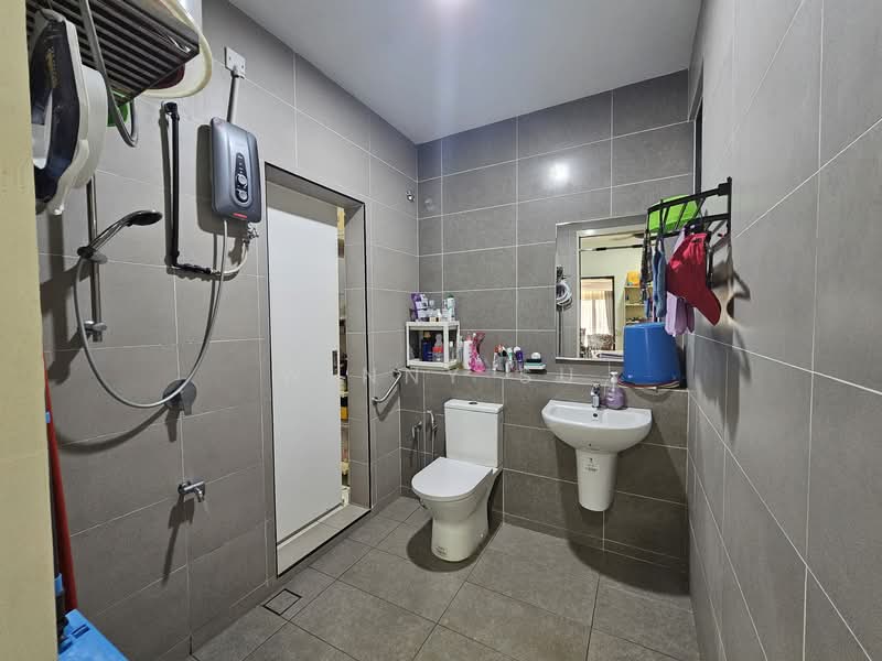 Bukit Jelutong untuk Untuk Dijual - RM 1,400,000, Mac 2026 - Bathroom - PropertyGuru.com.my