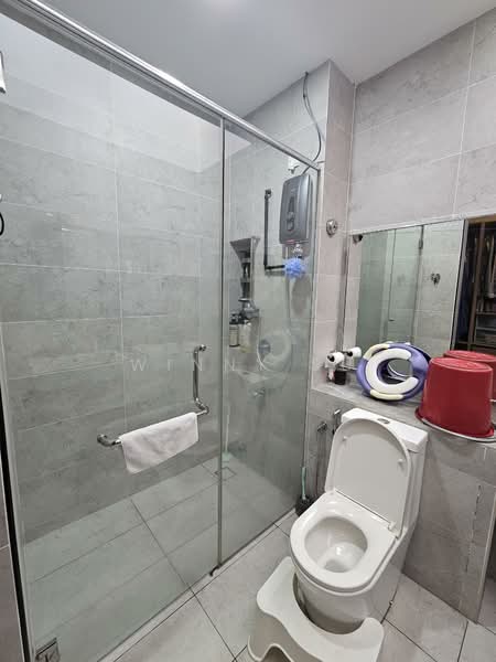 Bukit Jelutong untuk Untuk Dijual - RM 1,400,000, Mac 2026 - Bathroom - PropertyGuru.com.my