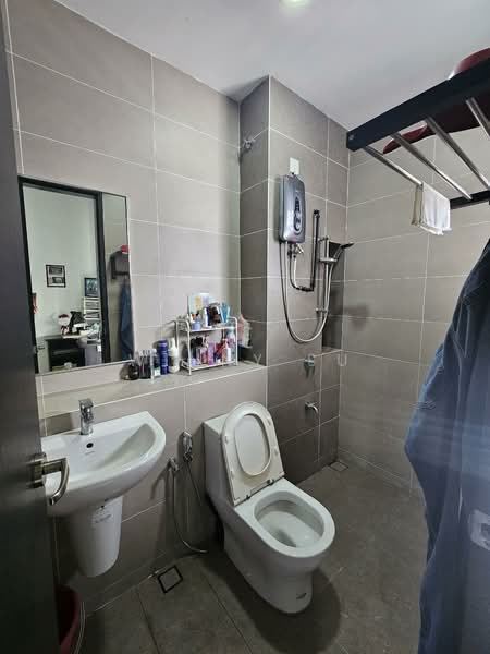 Bukit Jelutong untuk Untuk Dijual - RM 1,400,000, Mac 2026 - Bathroom - PropertyGuru.com.my