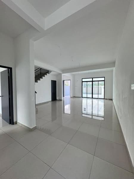 Taman Austin Duta untuk Untuk Dijual - RM 800,000, Mac 2026 - PropertyGuru.com.my