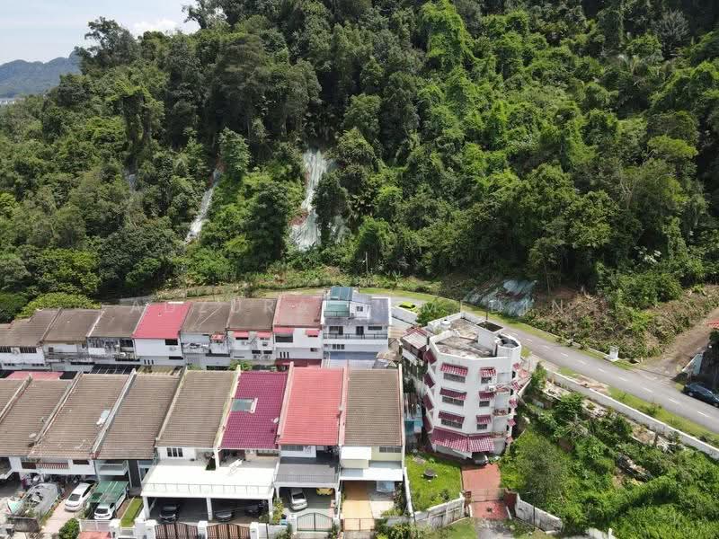 3-storey Terraced House for Sale in Ampang Jaya (Ampang) - Adzura Zamedin - Exterior - PropertyGuru.com.my