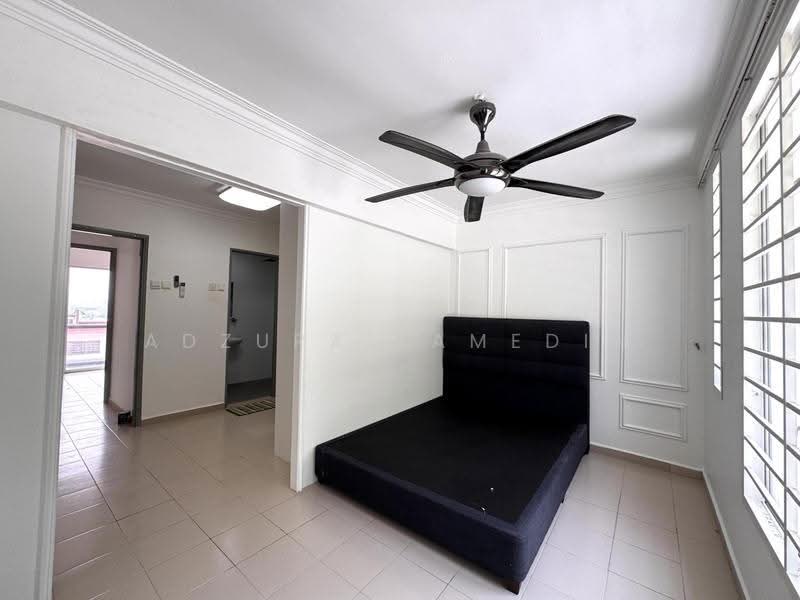 3-storey Terraced House for Sale in Ampang Jaya (Ampang) - Adzura Zamedin - Bedroom - PropertyGuru.com.my