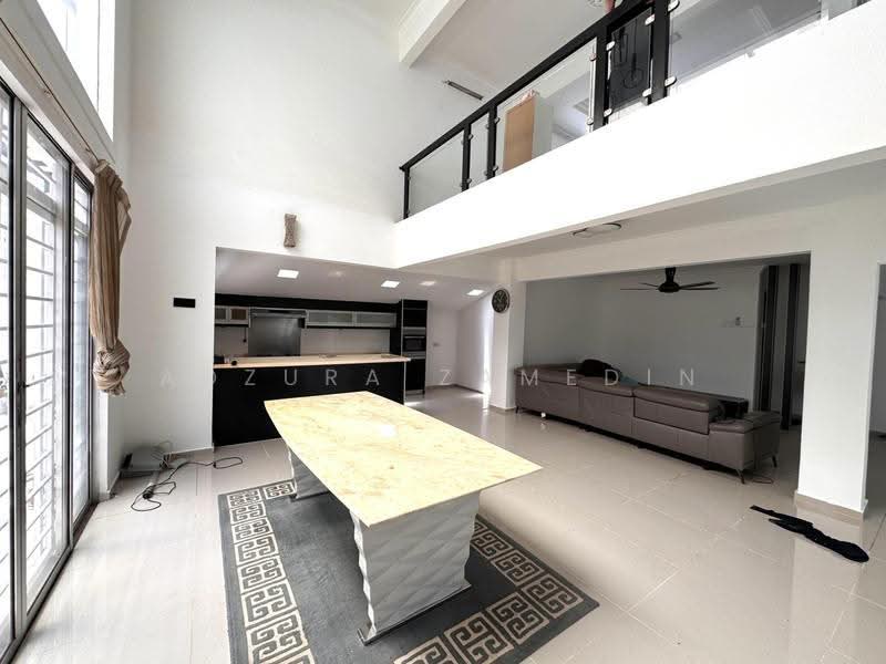 3-storey Terraced House for Sale in Ampang Jaya (Ampang) - Adzura Zamedin - Living Room - PropertyGuru.com.my