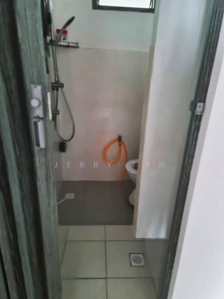 The Rise Collection 1 untuk Untuk Disewa - RM 1,000 /bulan, Feb 2026 - Bathroom - PropertyGuru.com.my