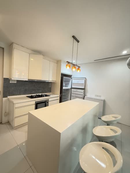 The Katana Residences untuk Untuk Disewa - RM 8,500 /bulan, Feb 2026 - Kitchen - PropertyGuru.com.my