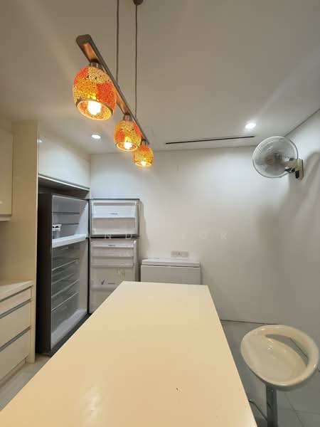 The Katana Residences untuk Untuk Disewa - RM 8,500 /bulan, Feb 2026 - Kitchen - PropertyGuru.com.my