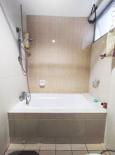 Birch Plaza untuk Untuk Disewa - RM 2,200 /bulan, Feb 2026 - Bathroom - PropertyGuru.com.my