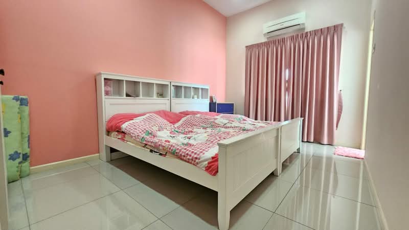 2-storey Terraced House for Sale in Ambang Botanic (Klang) - Candee Tan - Bedroom - PropertyGuru.com.my