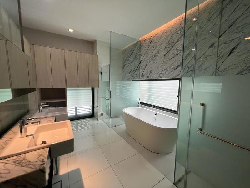 Bungalow House for Sale in Bukit Bandaraya (Bangsar) - Tina Chua - Bathroom - PropertyGuru.com.my