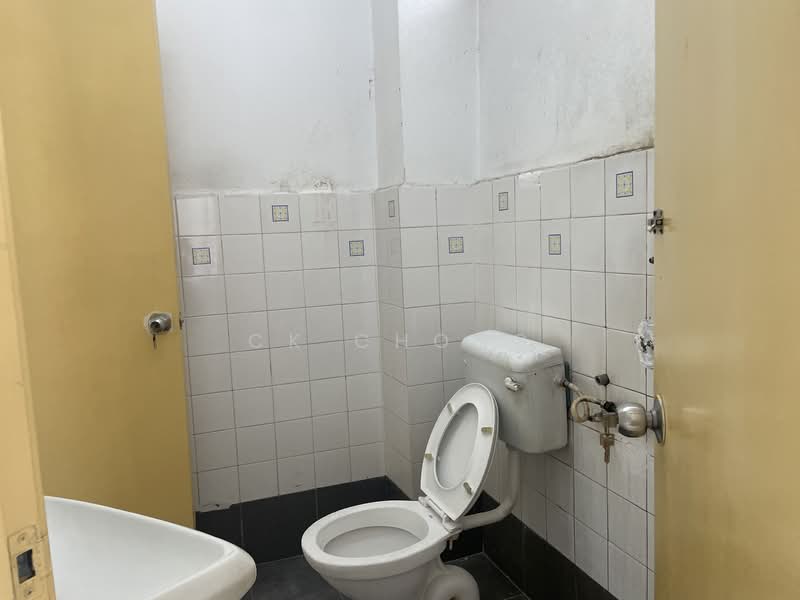 Taman Cheras Jaya untuk Untuk Dijual - RM 509,000, Mac 2026 - Bathroom - PropertyGuru.com.my