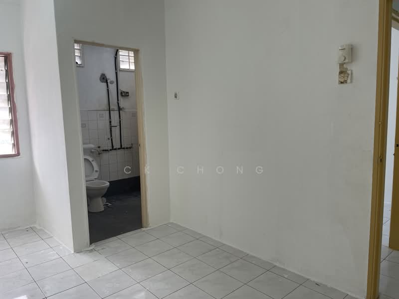 Taman Cheras Jaya untuk Untuk Dijual - RM 509,000, Mac 2026 - Bathroom - PropertyGuru.com.my