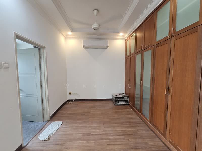 2-storey Terraced House for Sale in Bukit Jelutong (Shah Alam) - Winny Su - Bedroom - PropertyGuru.com.my