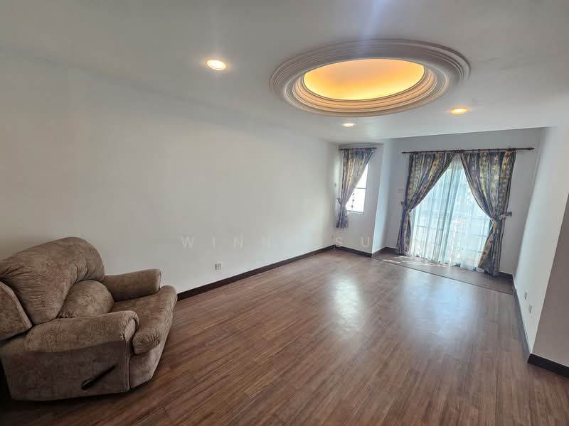2-storey Terraced House for Sale in Bukit Jelutong (Shah Alam) - Winny Su - Living Room - PropertyGuru.com.my