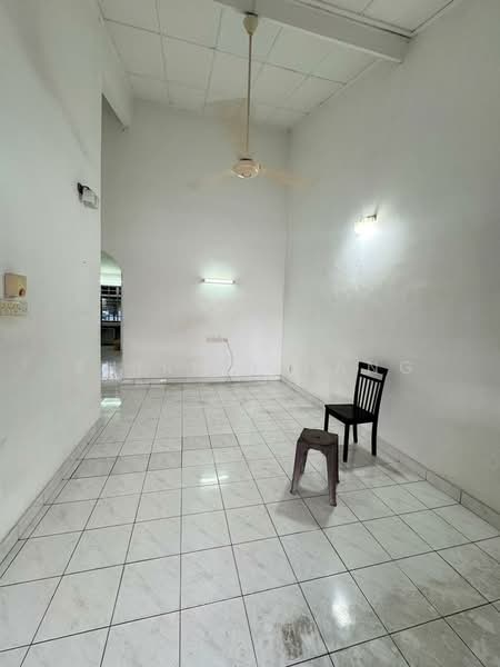1-storey Terraced House for Sale in Taman Perling (Perling) - Shirley Pang - Living Room - PropertyGuru.com.my
