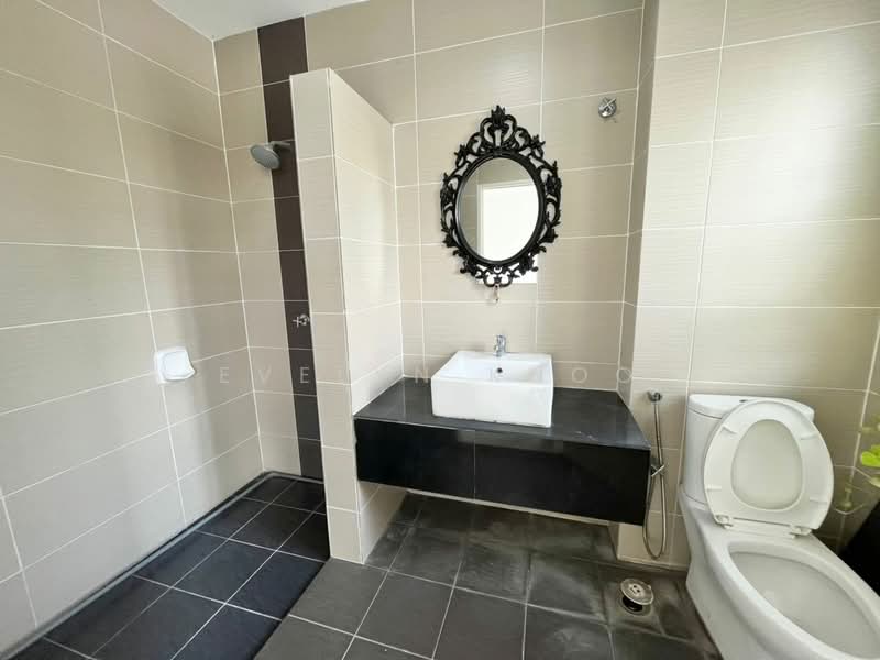 2-storey Terraced House for Sale in Rawang (Selangor) - Evelyn Khoo - Bathroom - PropertyGuru.com.my