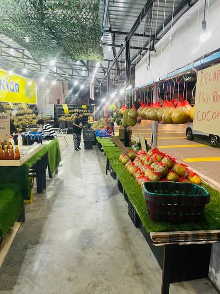 Untuk Disewa - Commercial Double-Storey Space for Rent – Len Seng, Cheras