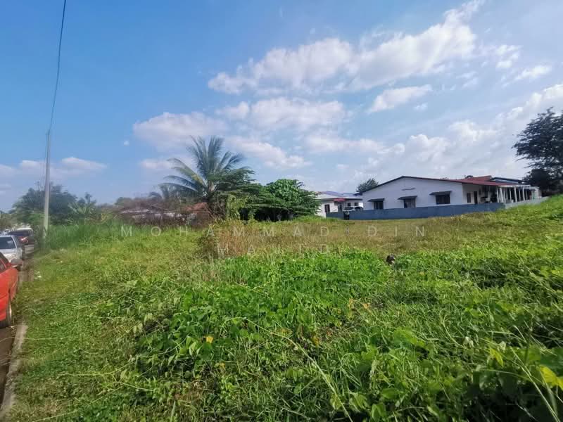 Residential Land for Sale in Kampung Jalan Kebun (Shah Alam) - Mohammad Din Majid - PropertyGuru.com.my