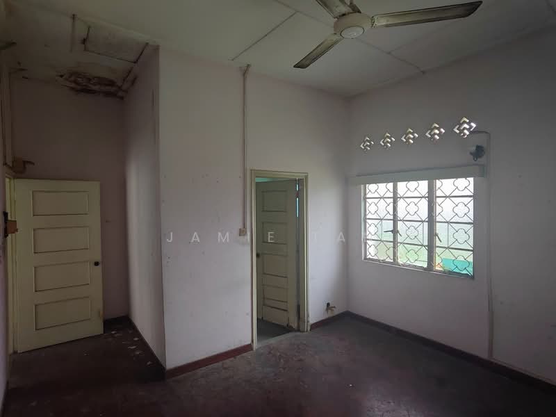 Bungalow for Rent in Taman Stulang Laut (Johor Bahru) - Jamie Tan - Interior - PropertyGuru.com.my