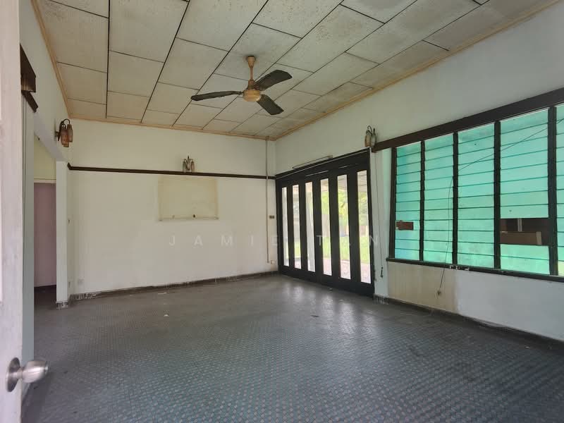 Bungalow for Rent in Taman Stulang Laut (Johor Bahru) - Jamie Tan - Living Room - PropertyGuru.com.my