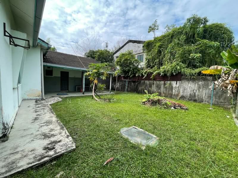 Bungalow for Sale in Klang (Selangor) - Nicole Ler - Exterior - PropertyGuru.com.my