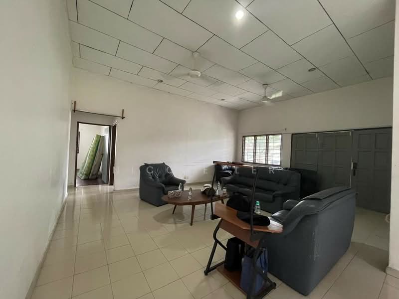 Bungalow for Sale in Klang (Selangor) - Nicole Ler - Living Room - PropertyGuru.com.my