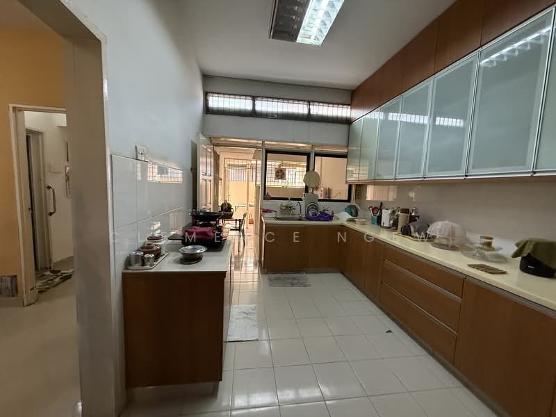 2.5-storey Terraced House for Sale in SS3 (Petaling Jaya) - Clemence Ngew - Kitchen - PropertyGuru.com.my
