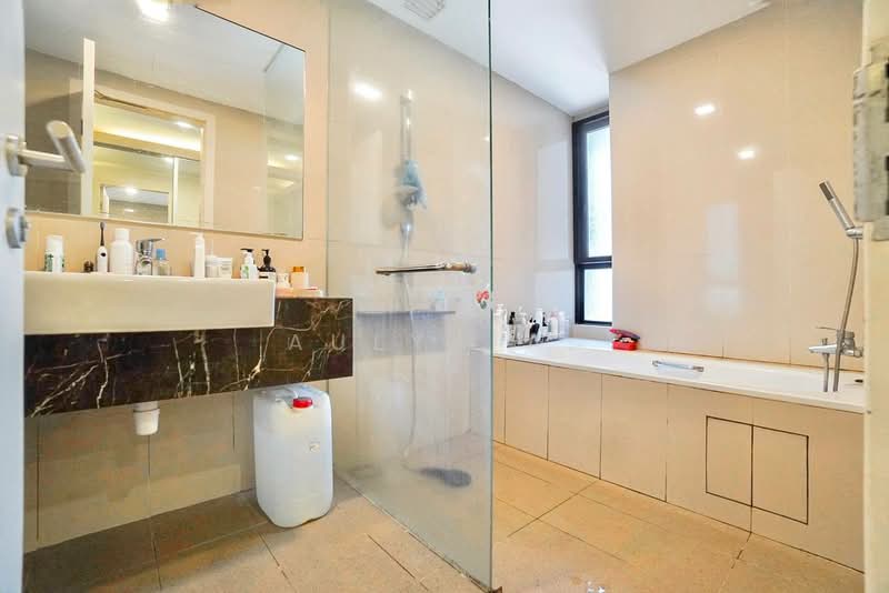 Service Residence for Sale at G Residence - Aulya A. - Bathroom - PropertyGuru.com.my