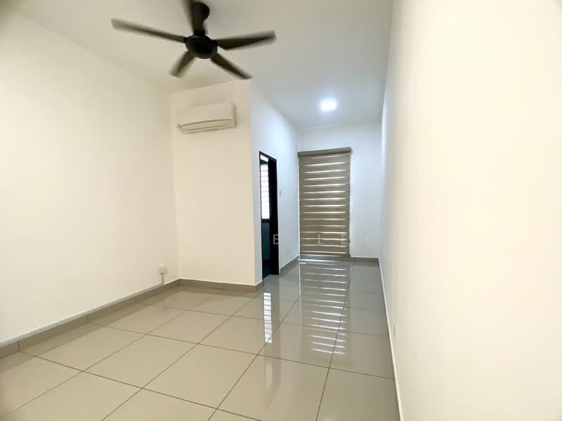 Terraced House for Sale in Puchong (Selangor) - Alice Lee - Room 2 - PropertyGuru.com.my
