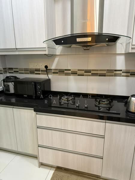 Condominium for Rent at Kristal View - Aqillah Razali - Kitchen - PropertyGuru.com.my