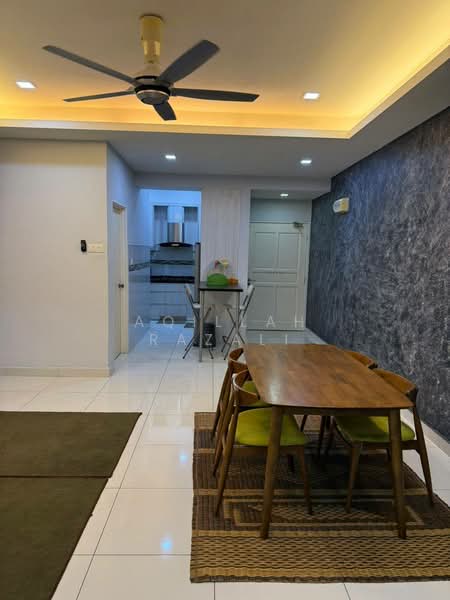 Condominium for Rent at Kristal View - Aqillah Razali - Dining Room - PropertyGuru.com.my